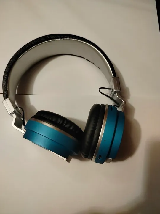 Бездротові навушники JBL Wireless Super Bass bluetooth v68 зелені Продаж