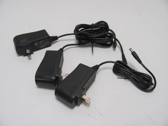 0808 адаптер живлення  GOSPELL G0612U-050-200 5V 2A  3 шт НІМЕЧЧИНА Ціна