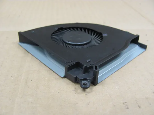 743-3  Вентилятор (кулер, FAN) 0RJX6N для Dell Inspiron 15 15-7000 7559 5599 оригінал З аукціону