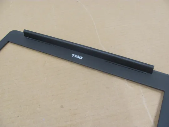 номер0205-18 рамка матриці,matrix frame,Окантовка дисплея,Рамка екрана,Корпус рамка матриці 0NP37J  AP1P6000500 для  Dell Inspiron 5567 5767 15R  Оригінал Продаж