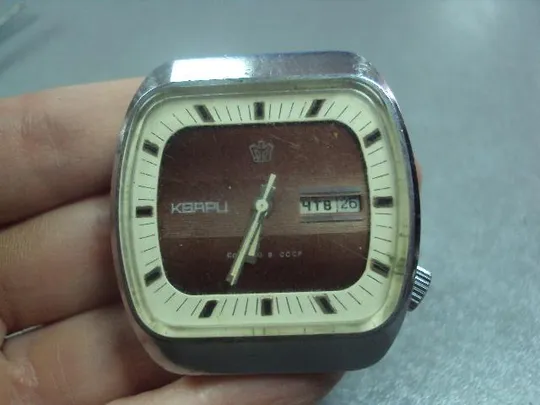 Наручные часы кварц ссср на ходу №9547 Продаж