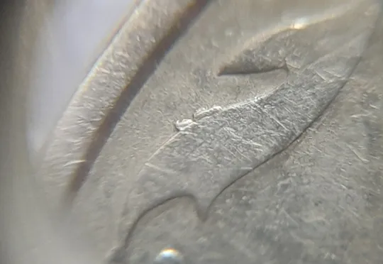 (6478) 50 копійок 1994 1.2АЕм різновид викрошок на вінку між 7 та 8 гронами(50 копеек 1994 1.2АЕм брак) З аукціону