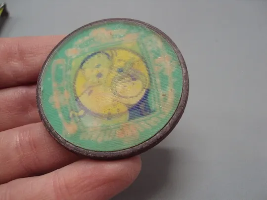 Знак детский сказка Колобок дед и баба у окна переливающийся переливашка №17028 З аукціону