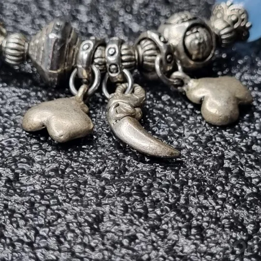 Купити Браслет з блакитним камінням