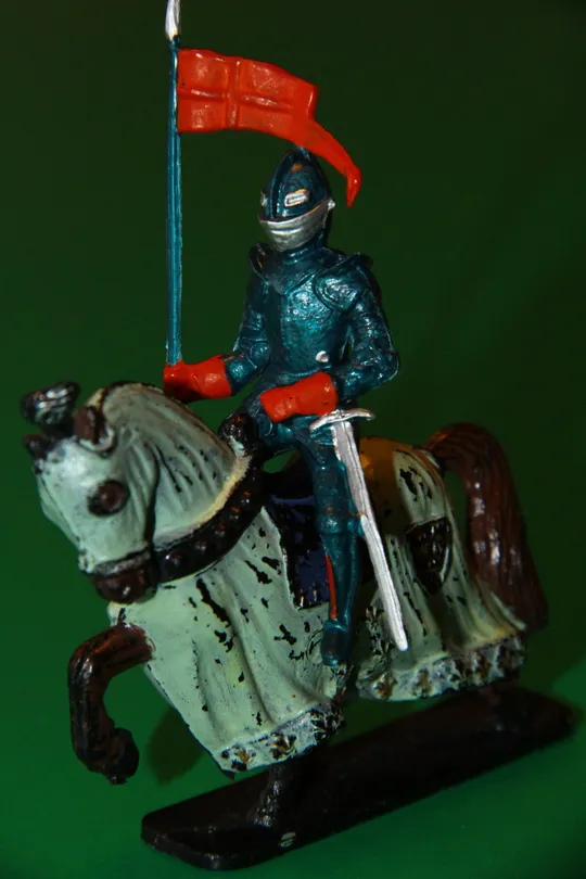 лицар із прапором на коні 55-60мм рыцарь STARLUX Франція Ціна