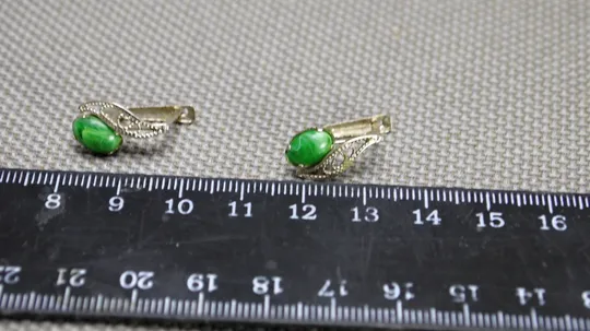 Сережки стара радянська біжутерія скань мельхіор зі штучним малахітом Вживане Інтернет-аукціон