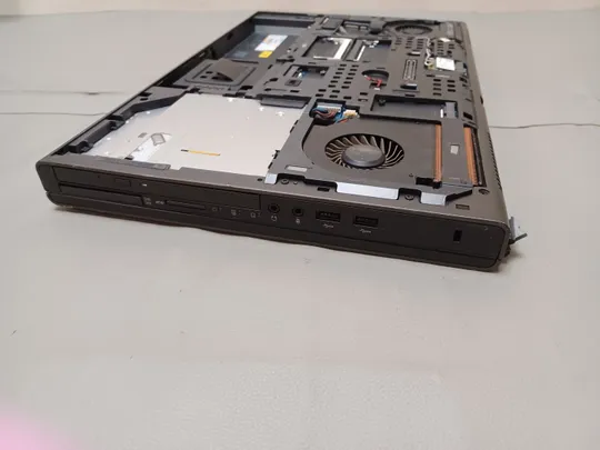 1036 DELL PRECISION M6800 core i7 НІМЕЧЧИНА Інструкція