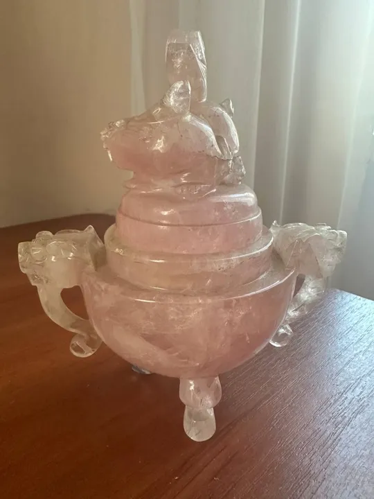 Купити Чаша з рожевого кварцу