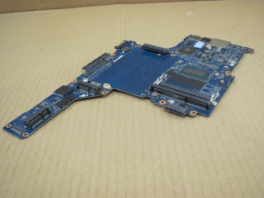 номер0199-37 материнська плата,Mainboard,Материнка,Основна плата,Системна плата,Плата системи,Laptop motherboard,мамка, ноутбучна плата i7-4600U SR1EA LA-9832P для Dell Latitude E5440 На торгах