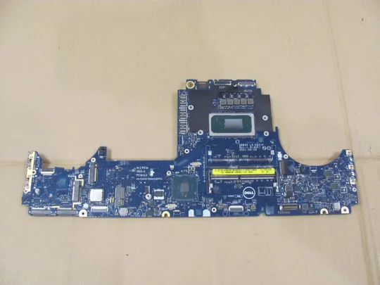 718-7 материнська плата GDB55 LA-K621P  SRKT8 Intel Xeon W-11855M для Dell Precision  7560  оригінал Ціна