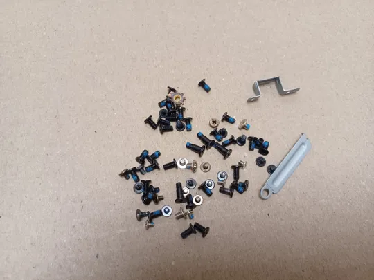 номер1063-4 комплектуюче гвинти  для Dell Latitude E7440  оригінал Ціна