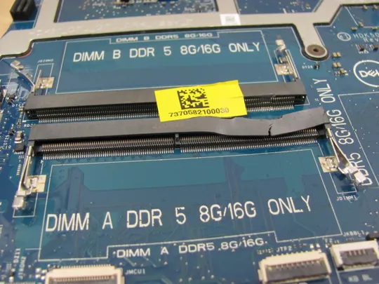 Купити 672-18 материнська плата HDK50 LA-L655P 0GVY0J SRLCY  i5-12500H для Dell Inspiron G15  5520 оригінал