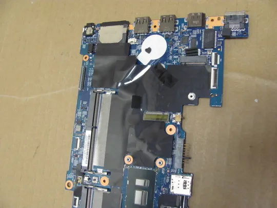 номер1039-12 материнська плата РОБОЧА SR340 i5-7300u 448.0AB08.0011 для Lenovo Thinkpad T570 P51S Mainboard Материнка Основна плата Системна плата Плата системи Laptop motherboard мамка ноутбучна плата оригінал Інтернет-аукціон