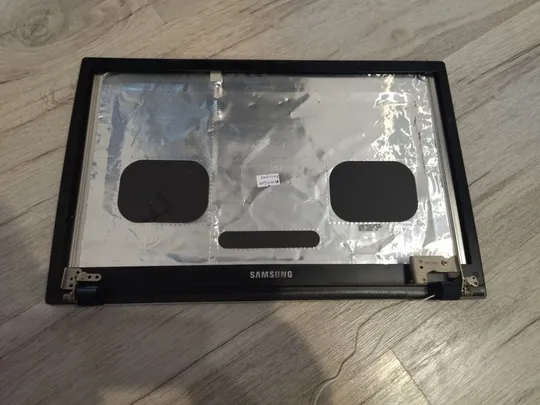 Купити Кришка + рамка + петлі матриці для ноутбука SAMSUNG NP300V5A NP300V