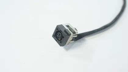 фото, Роз'єм живлення PJ562 (DELL E6400) з кабелем