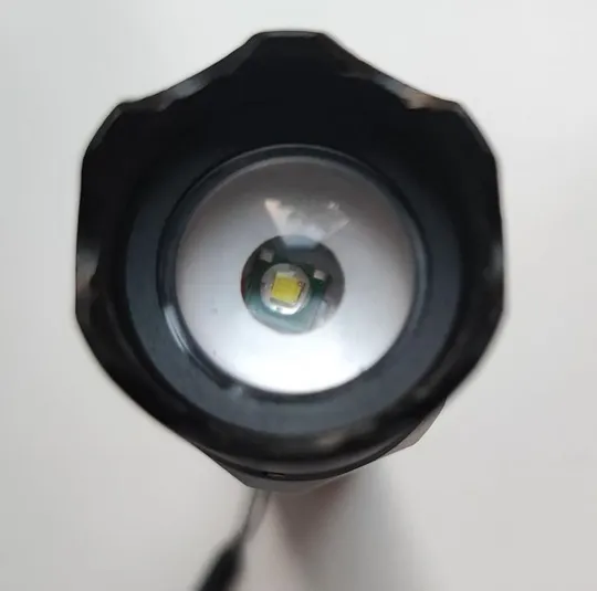 Купити Тактичний ліхтарик bl-t8626