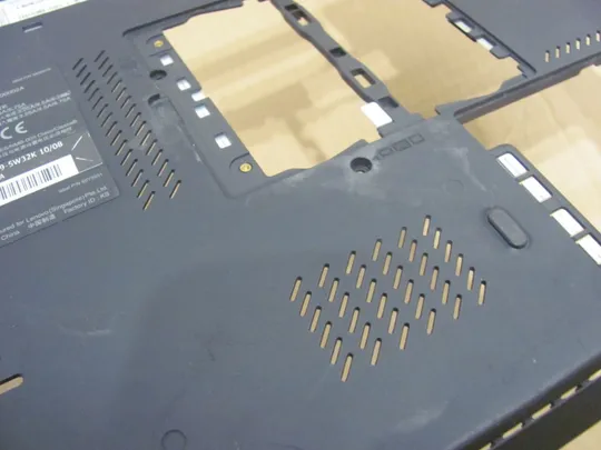 номер0236-14 Кришка, дно, піддон корпуса,Нижний корпус(дно)для ноутбука,низ,дно,поддон,Нижняя часть 60.4CU10.003 для Lenovo ThinkPad T510 Оригінал З аукціону