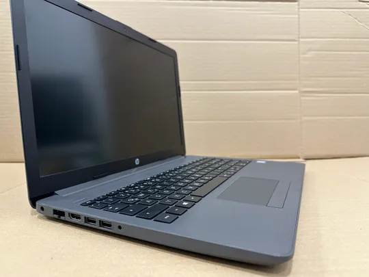 1538 HP 250 G7 15.6&quot; FHD i5-8250u 1.6Ghz / 16Gb / 240ssd / WebCam + блок живлення З аукціону
