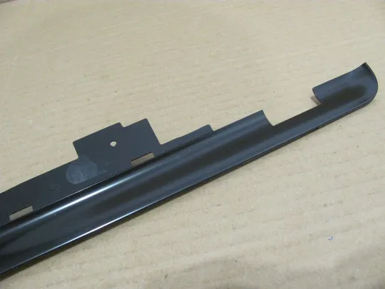 номер0227-1 панель заглушка завіс 0D5M2W для DELL Inspiron 17R N7110 оригінал Інтернет-аукціон