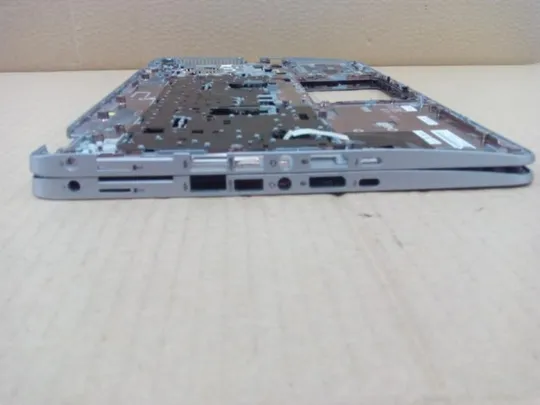 номер0237-5 панель палмрест 6070B0883101 821173-001 для HP 840 G3 оригінал З аукціону