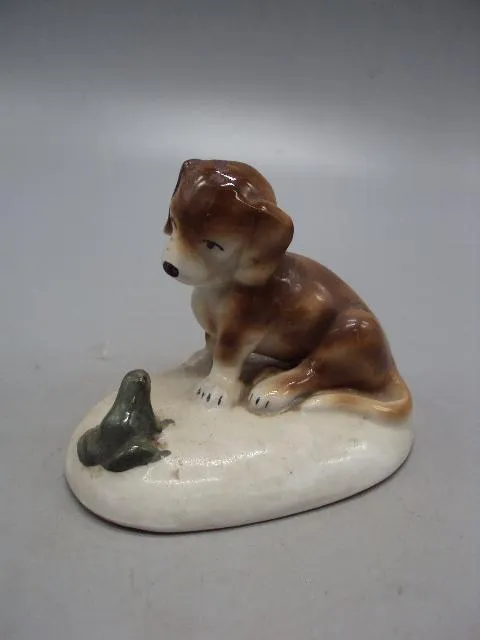 Купити Фигура фарфор Германия щенок с лягушкой собака и лягушка собачка высота 7,5 см №14213