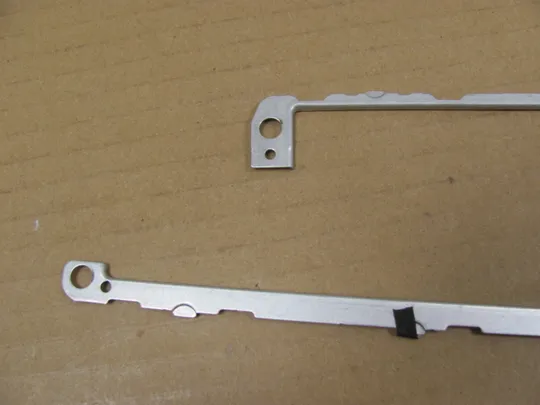 Купити 839-7 кріплення матриці з петлями 0V03T3  0HTYCY AM17E000200 для Dell Latitude 3550 L3550  оригінал