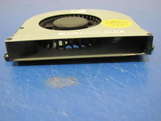 номер0173-39 Вентилятор (кулер, FAN) 0THPDJ DC28000BGF0 для Alienware M17x R4 оригінал З аукціону