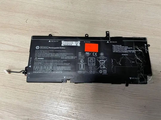 285 HP BG06XL Износ: 16% HP EliteBook Folio 1040 G3 Ціна