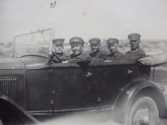 фотография ркка командиры в автомобиле  №1262 З аукціону