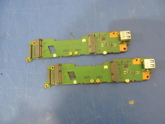 №132-9 Плата USB CP562721-X3 CP562721-Z3 для FUJITSU LIFEBOOK E752 S752 E781 E782 оригінал Ціна