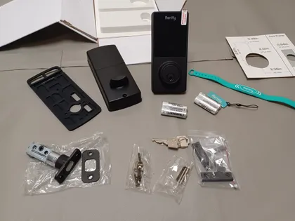 фото, 0585С  Розумний замок Rently Model RKDB03 Rev 2.1 з ключем, браслетом та ключами новий