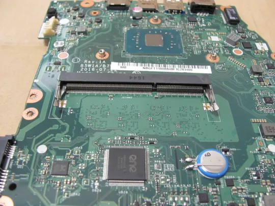 713-2 материнська плата B5W1A\B7W1A LA-D641P SR2Z7 Celeron N3350 для Acer Aspire ES1-572 Extensa EX2540 оригінал Інтернет-аукціон