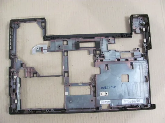 Купити 399-5 Кришка дно піддон корпуса AP0SQ000800 для Lenovo ThinkPad  T440p   оригінал