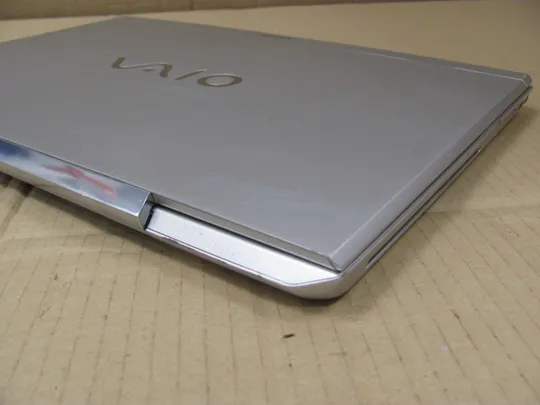 1383 SONY Vaio SVS151E2AM 15,6&quot; FHD i5 3230m 2,6Ghz / 8Gb / 240ssd / Nvidia GT 640m LE 2Gb 128bit / WebCam / LedKeyboard + блок живлення Недорого