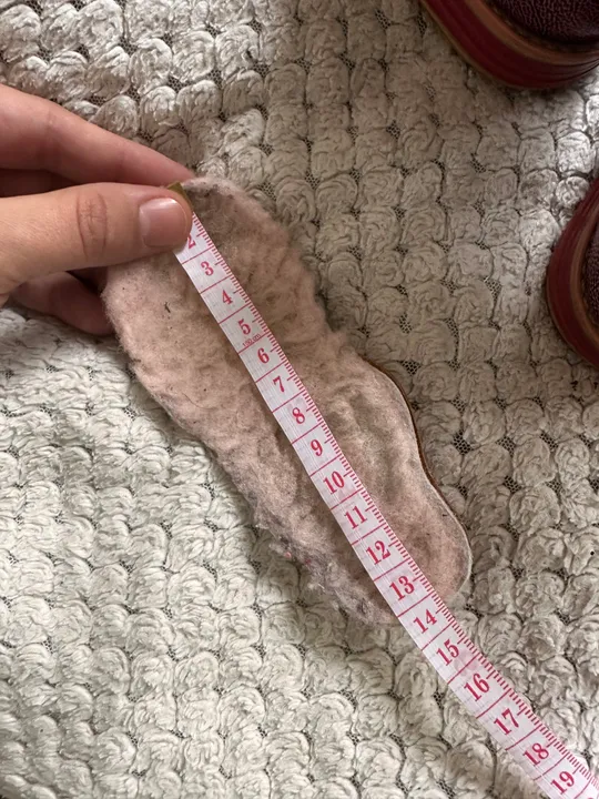 Босоніжки дитячі 20,22,23 розмір для дівчинки На торгах