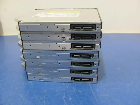 Купити №261-2 DVD-привод CP557635-01 CP556082-01 для FUJITSU E751 E752 S751 S752 оригінал
