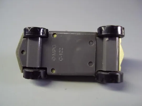 машинка mpg c-122 высота 2,3 см, длина 4,6 см №9501 Характеристики