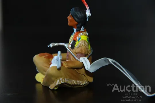 индеец сидящий с томагавком 80-90мм BULLY BULLYLAND ФРГ резина З аукціону