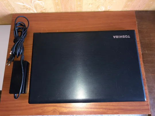 Ноутбук Toshiba Satellite Pro R50-B i3-4005U/8GB/SSD 240GB/InteHD Ціна