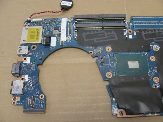 номер0966-4 материнська плата Mainboard Материнка Основна плата Системна плата Плата системи Laptop motherboard мамка  ноутбучна плата APW50 LA-C381P 848221-001 i7-6700HQ SR2FQ  для HP Zbook 15 G3 G4 оригінал З аукціону