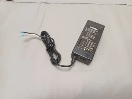 фото, 0951 адаптер живлення VANSON SMP-65WUSB 9.5-20V  НІМЕЧЧИНА