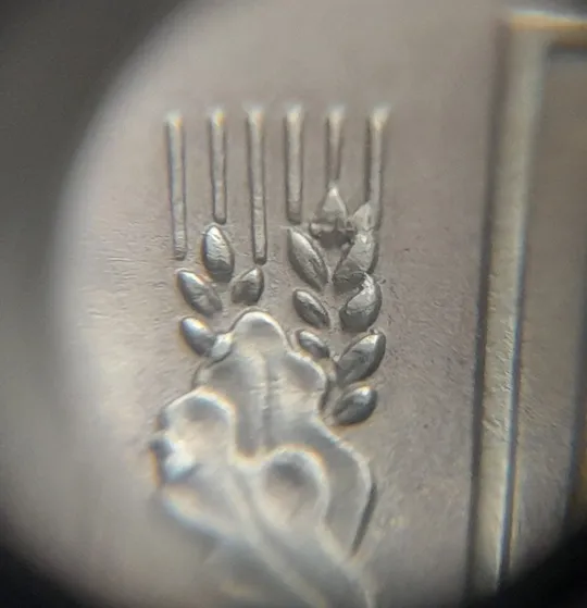 (8238) 10 копійок 2019 різновид викрошок і розколів на аверсі (10 копеек 2019 брак) Продаж