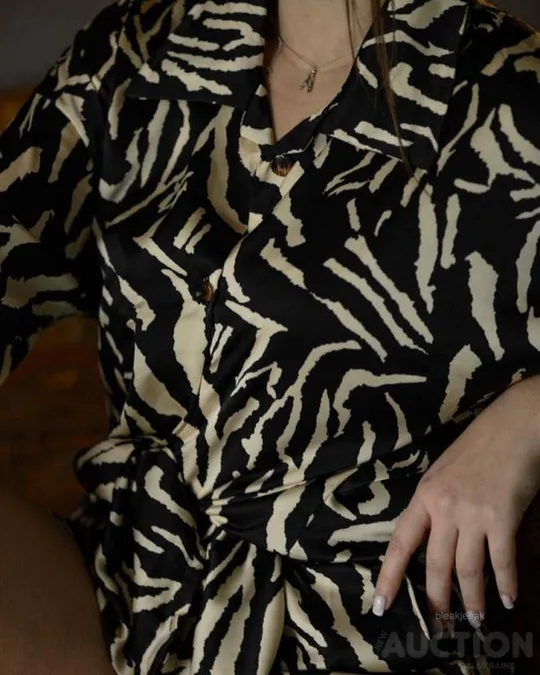 Жіночий піжамний костюм двійка колір чорний Де купити