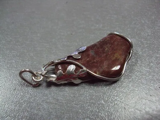 Подвеска кулон яшма дубовые листья листочки авторская работа серебро 925 проба Украина 6,8 г №11900 Продаж