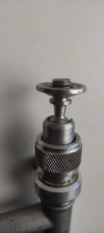 Струбцина-держатель для многих моделей фотоаппаратов СССР sd253 Інтернет-аукціон