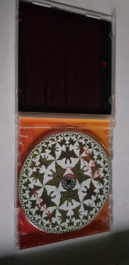 Alice Cooper Goes To Hell З аукціону