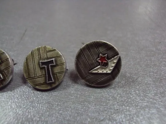 знак футбол фк торпедо крылья советов лот 3 шт №10133 З аукціону