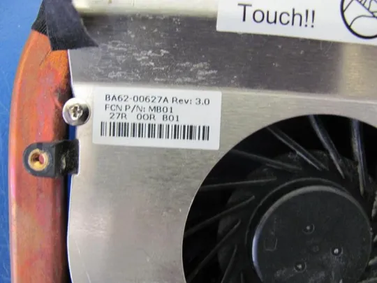 №100-12 система охолодження BA62-00627A FCN для SAMSUNG NP700G7C NP700G7A 700G оригінал Характеристики