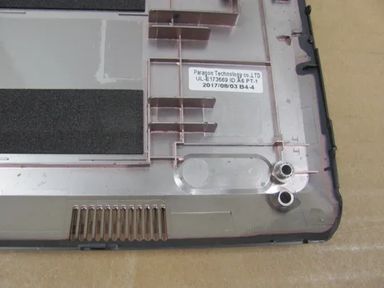 770-6 Кришка дно піддон корпуса 00MRCR 460.09P09.0006 для Dell Inspiron \ VOSTRO 15 3568 15 3000  оригінал Де купити