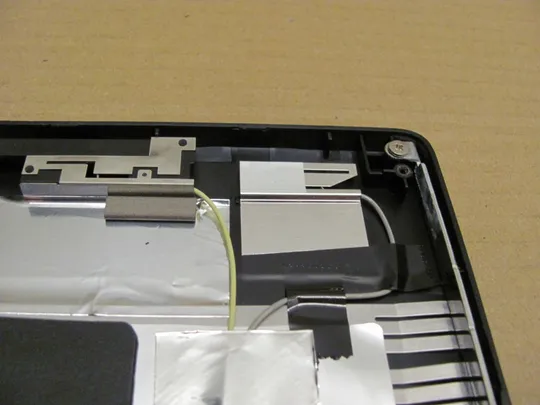 номер0131-3 кришка матриці + кріплення з петлями для FUJITSU E780 оригінал На торгах